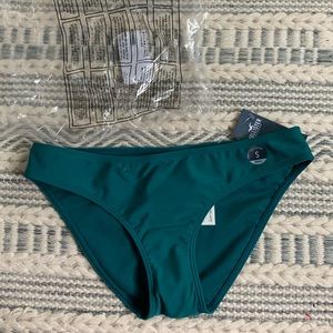 BRAND NEW Hollister bikini bottoms